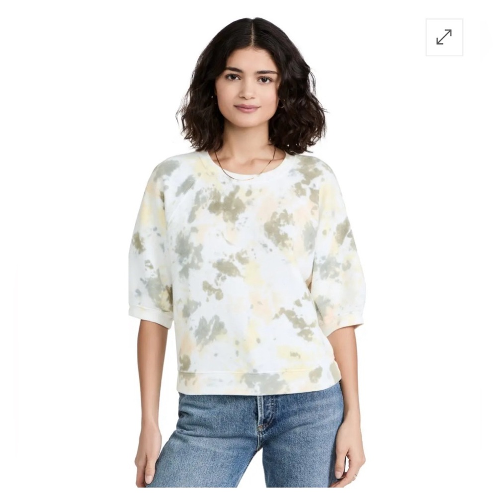 AMO Puff Sleeve Sweatshirt